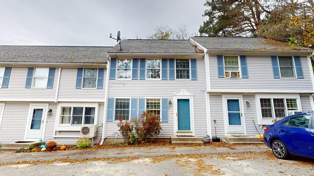 24 Wellington Court Auburn ME 04210