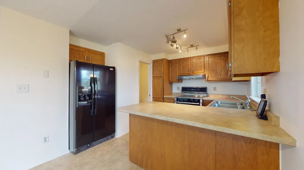24 Wellington Court Auburn ME 04210