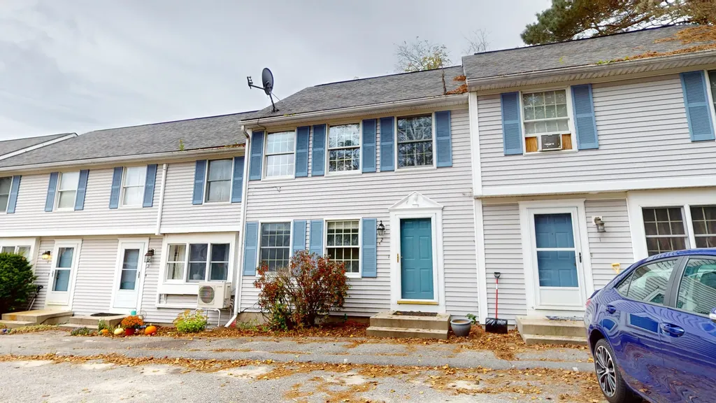 24 Wellington Court Auburn ME 04210