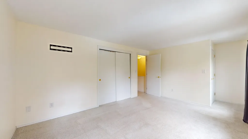 24 Wellington Court Auburn ME 04210