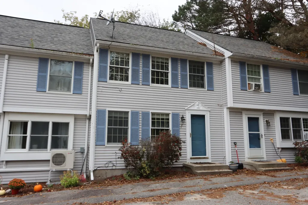 24 Wellington Court Auburn ME 04210