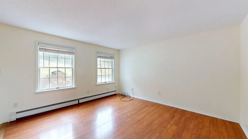 24 Wellington Court Auburn ME 04210