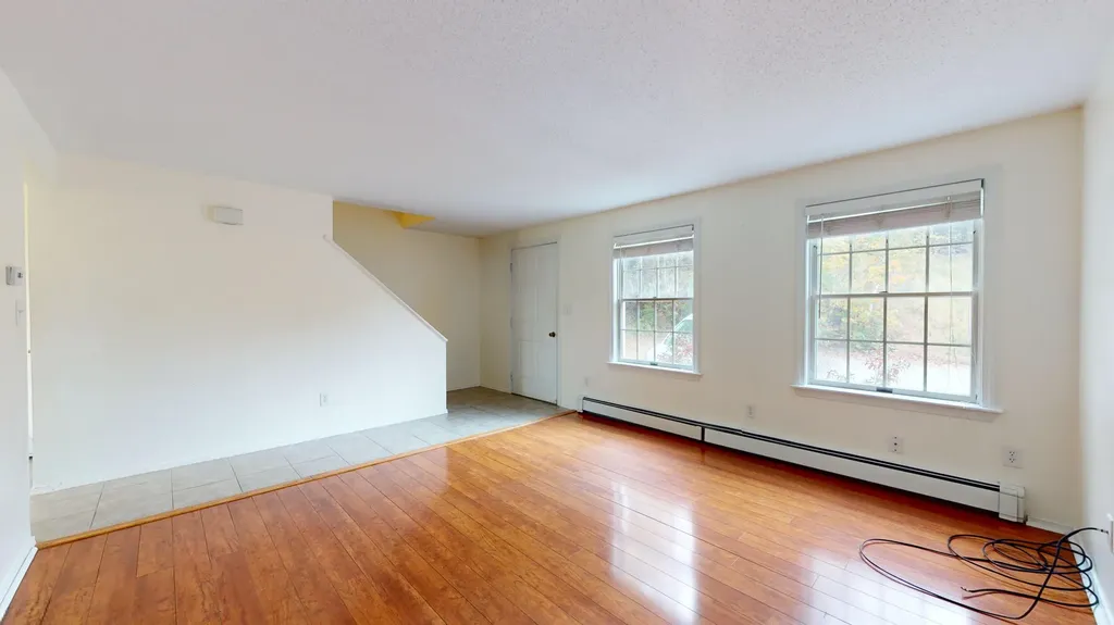 24 Wellington Court Auburn ME 04210