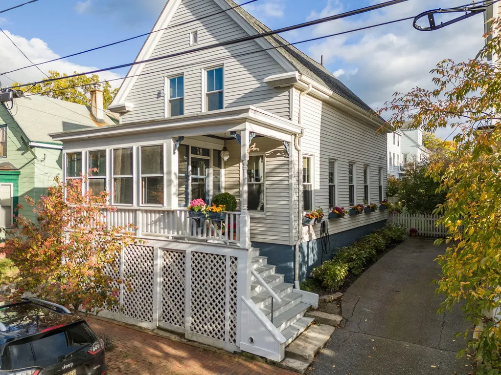 48 Montreal Street Portland ME 04101