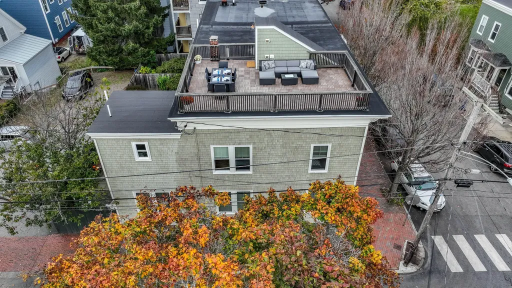59 Moody Street Portland ME 04101