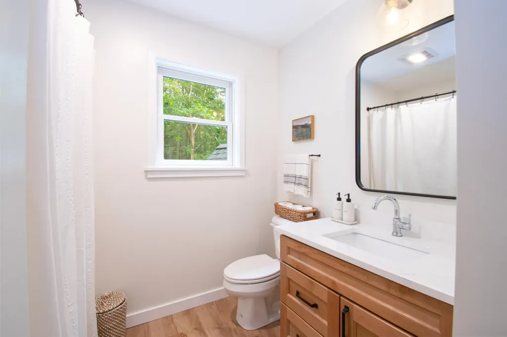 1304 Main Road Phippsburg ME 04562