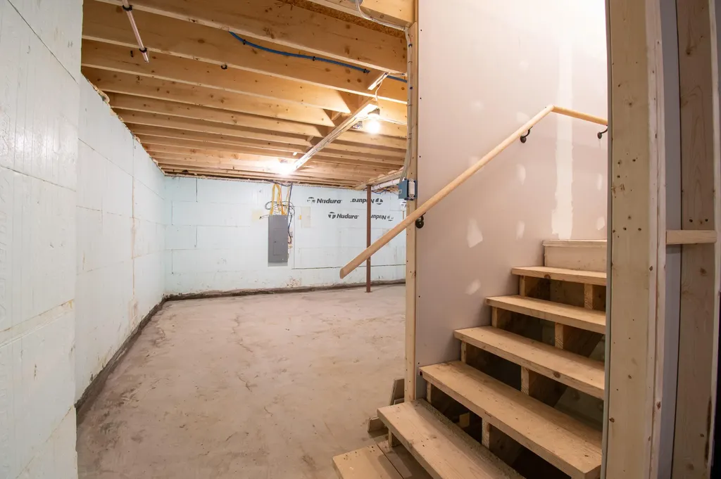 1304 Main Road Phippsburg ME 04562