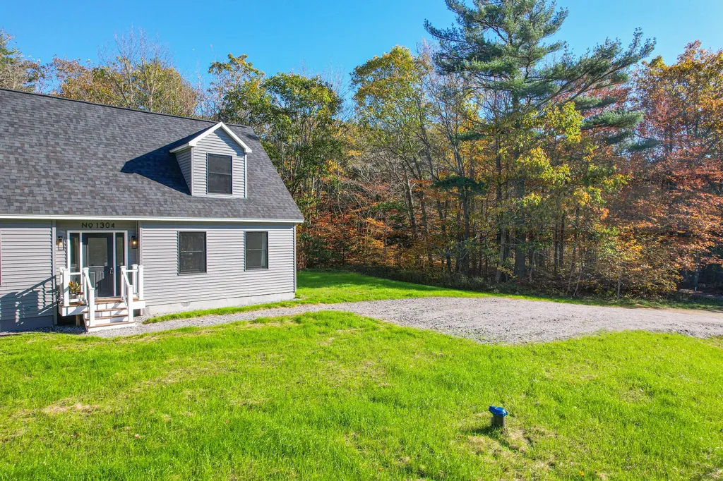 1304 Main Road Phippsburg ME 04562