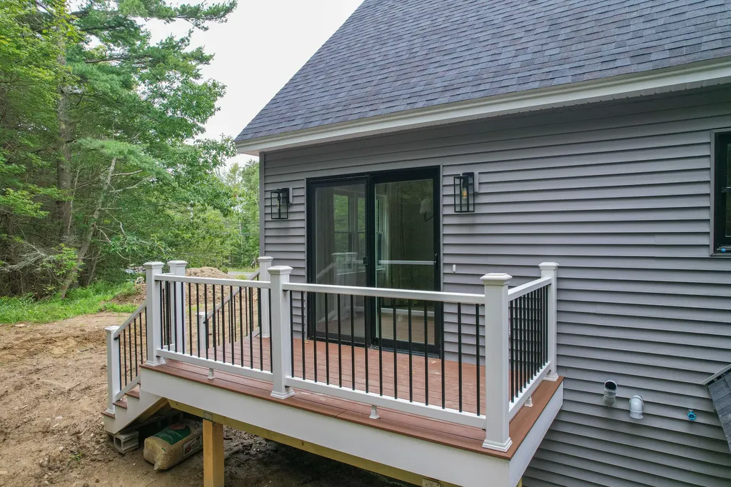 1304 Main Road Phippsburg ME 04562