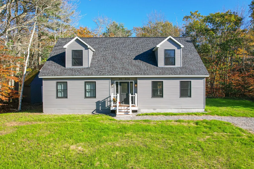 1304 Main Road Phippsburg ME 04562