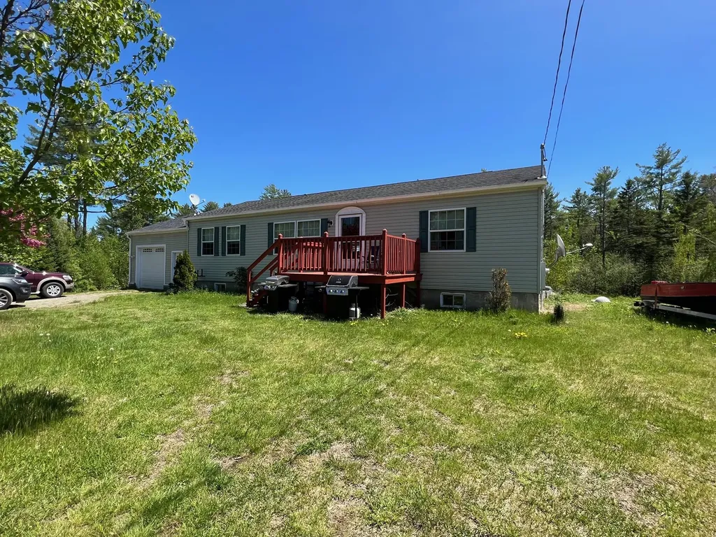 127 Palmer Road Newport ME 04953