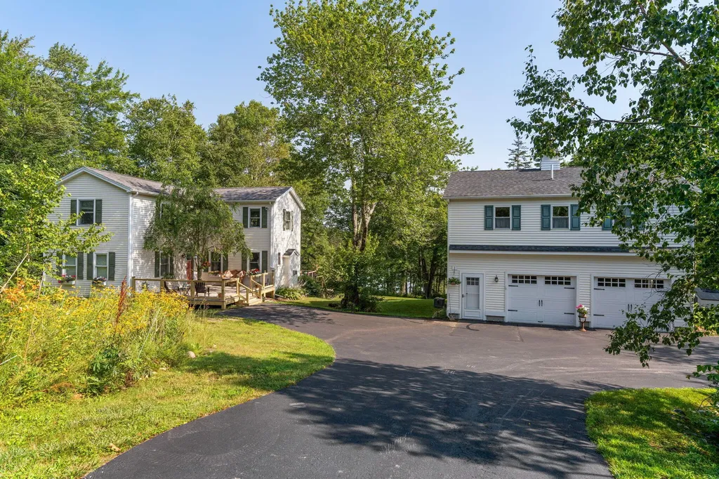 542 Wallston Road Saint George ME 04860