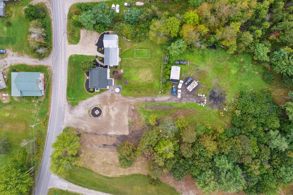 362 Hallowell Road Chelsea ME 04330