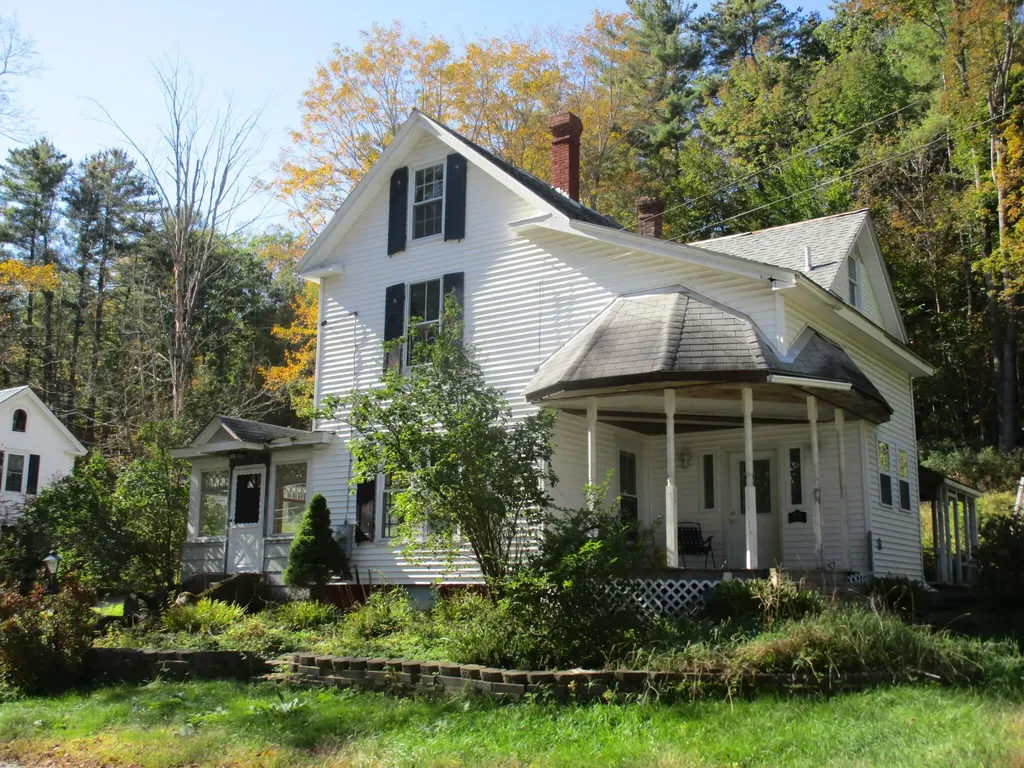52 Orchard Street Norway ME 04268