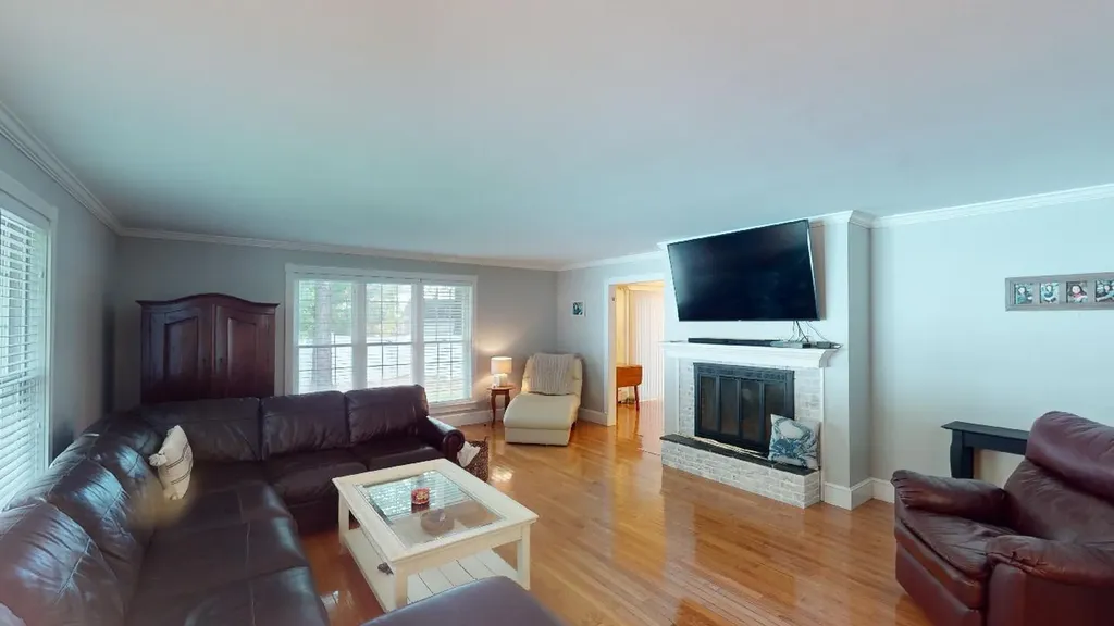 80 W Broadway Bangor ME 04401
