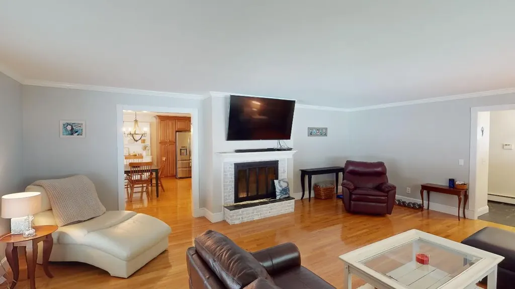 80 W Broadway Bangor ME 04401