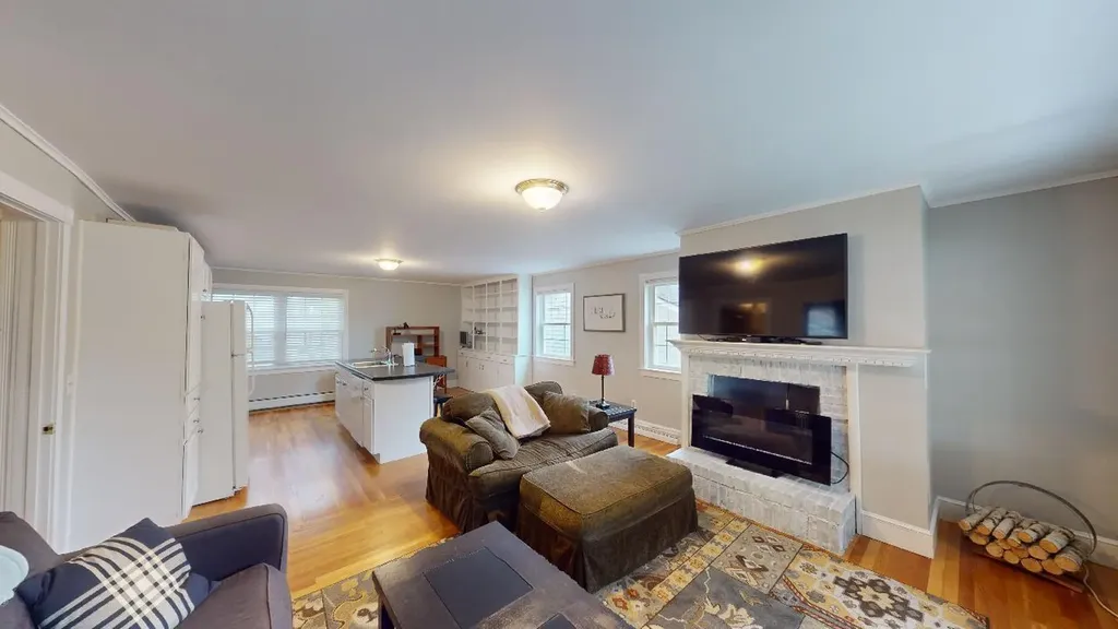 80 W Broadway Bangor ME 04401