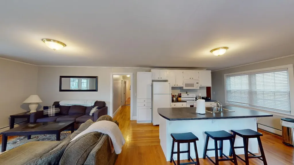 80 W Broadway Bangor ME 04401