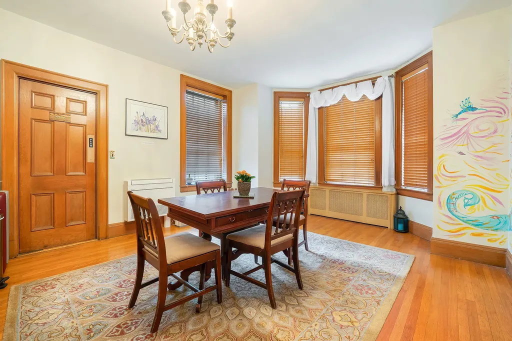 1 Lincoln Avenue Gardiner ME 04345