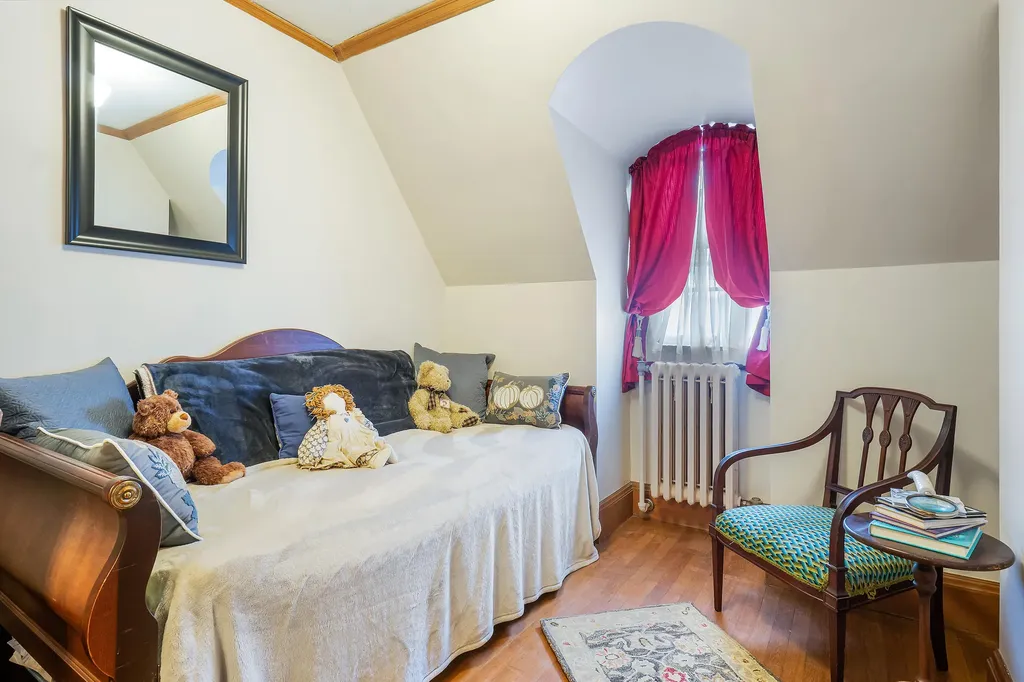 1 Lincoln Avenue Gardiner ME 04345