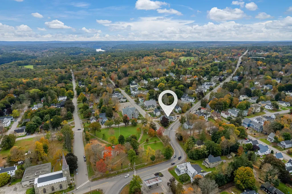 1 Lincoln Avenue Gardiner ME 04345