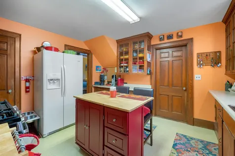 1 Lincoln Avenue Gardiner ME 04345