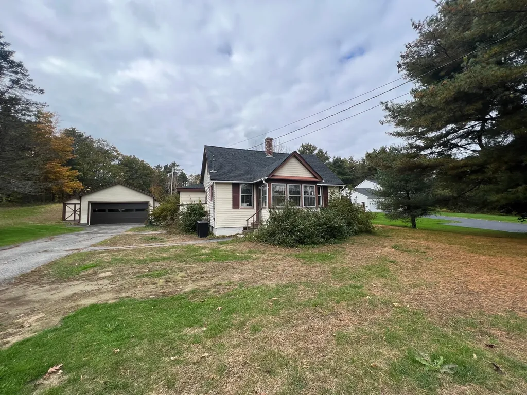 128 Cony Road Augusta ME 04330