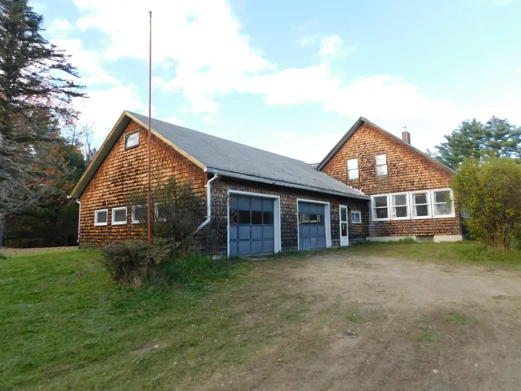120 Athens Road Harmony ME 04942