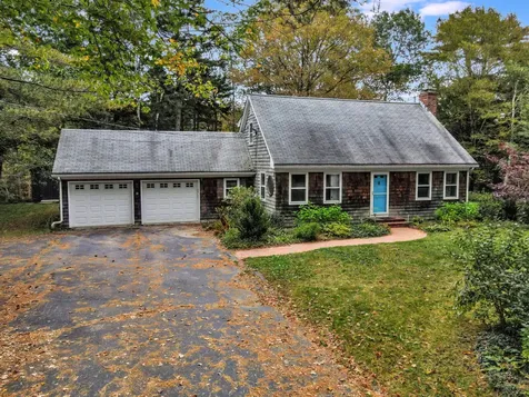 8 Oak Ridge Road Brunswick ME 04011
