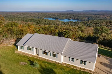 35 Wagon Wheel Way Liberty ME 04949