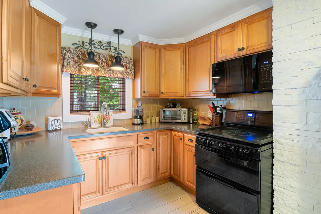 139 Loop Road Acton ME 04001