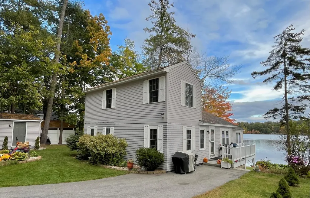 139 Loop Road Acton ME 04001