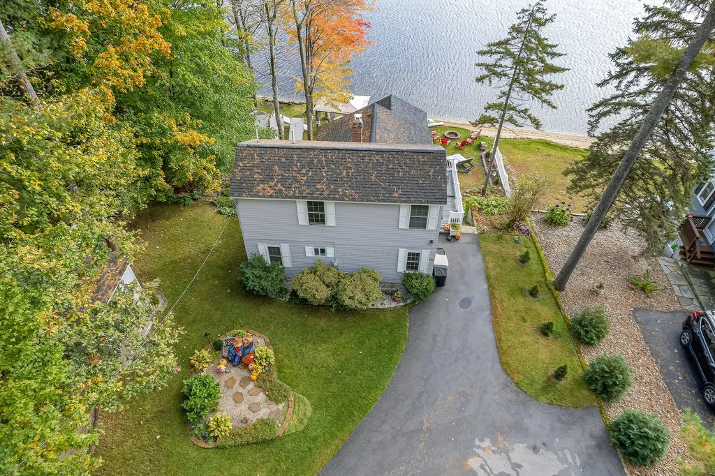 139 Loop Road Acton ME 04001