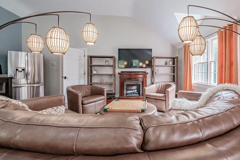 8 Big Pine Drive Topsham ME 04086