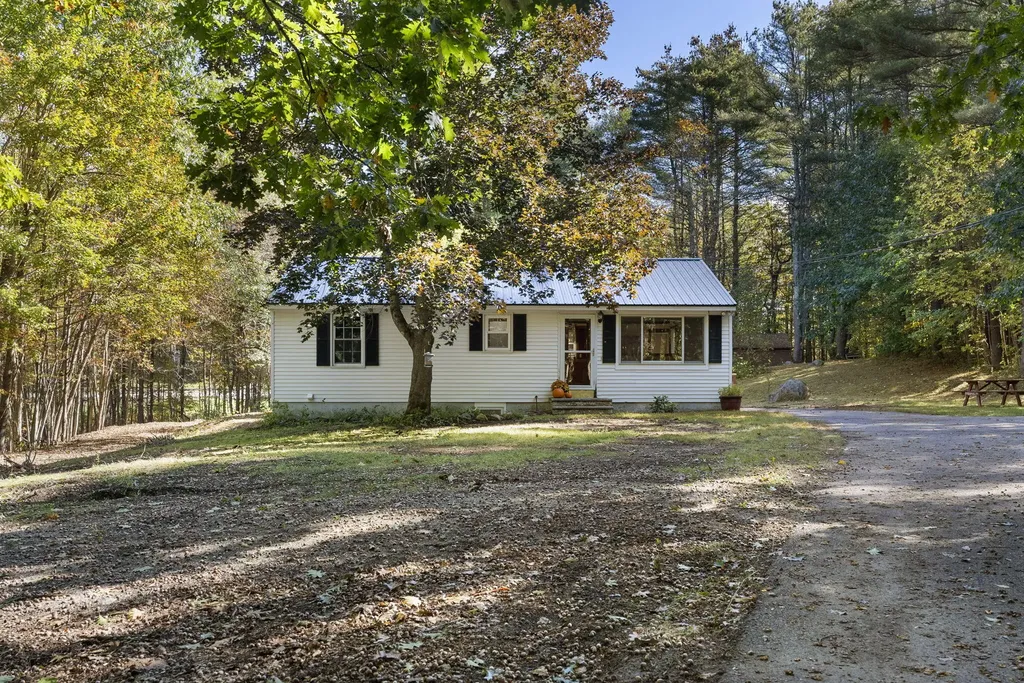 61 Center Road Gray ME 04039