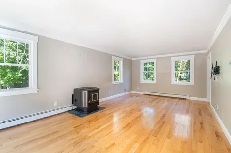 17 Loon Drive Topsham ME 04086