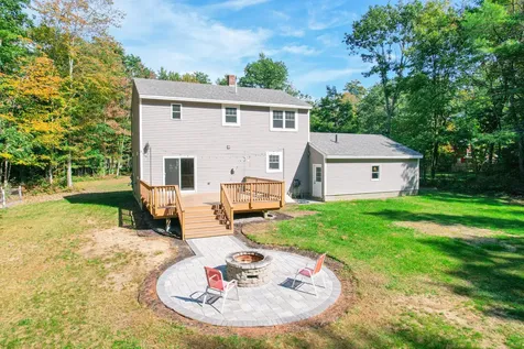 17 Loon Drive Topsham ME 04086