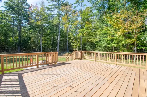 17 Loon Drive Topsham ME 04086