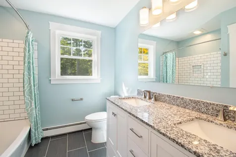 17 Loon Drive Topsham ME 04086