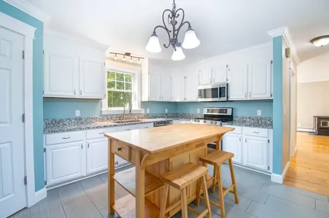 17 Loon Drive Topsham ME 04086