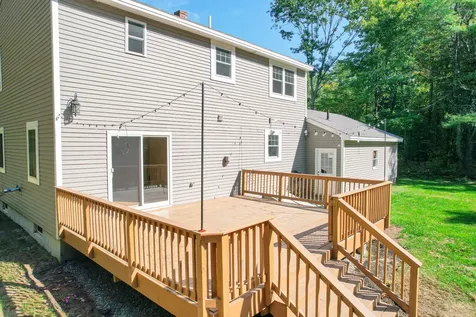 17 Loon Drive Topsham ME 04086