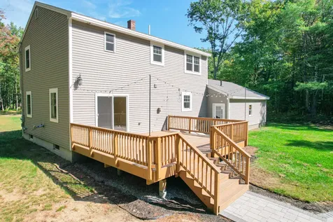17 Loon Drive Topsham ME 04086
