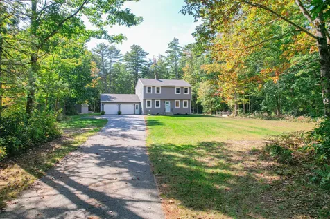 17 Loon Drive Topsham ME 04086