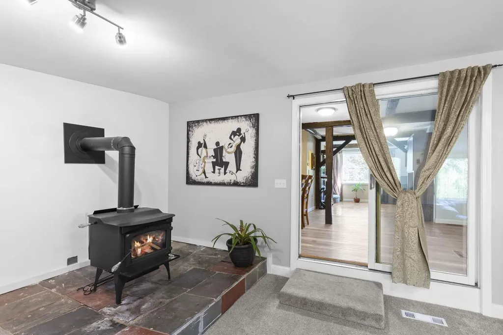 33 Foyes Lane Kittery ME 03904