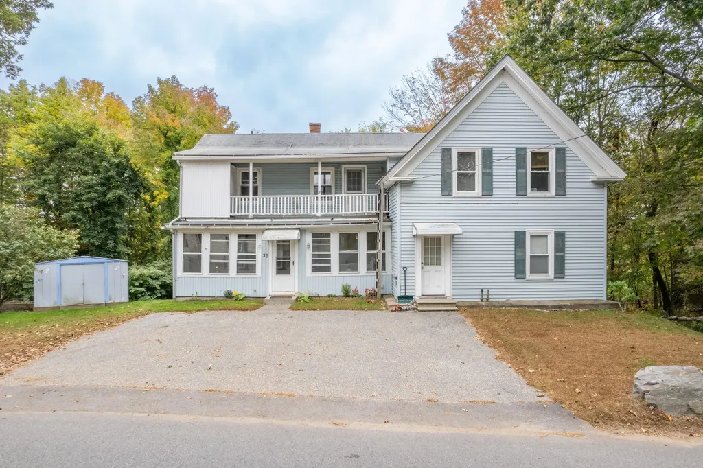39 Randall Road Lewiston ME 04240