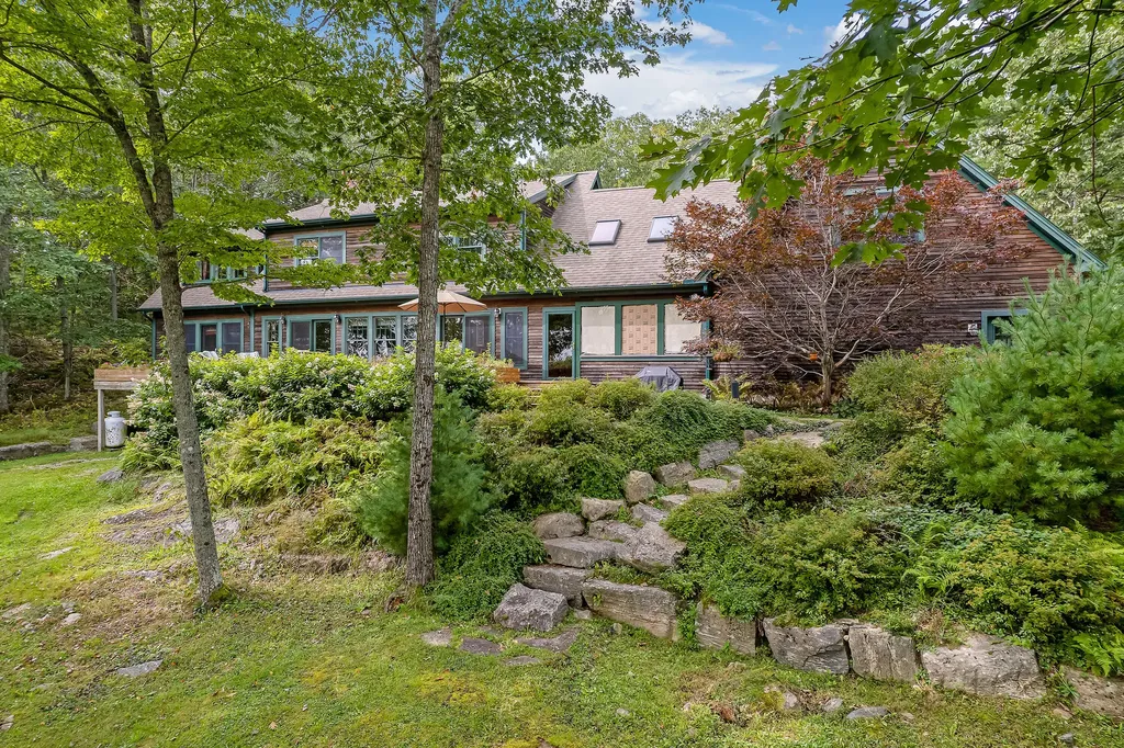 136 Clarks Point Road Wiscasset ME 04578