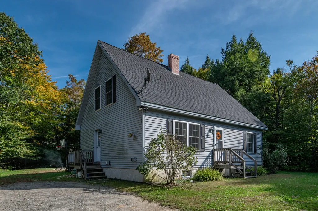 13 Beech Ridge Road West Gardiner ME 04345