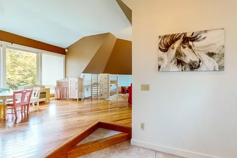 51 Meadow Lane New Gloucester ME 04260