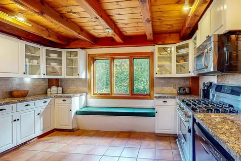 51 Meadow Lane New Gloucester ME 04260