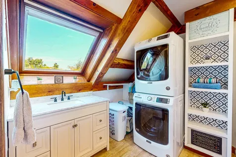 51 Meadow Lane New Gloucester ME 04260